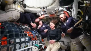 Esta tarde, la tripulación tendrá desconexión total, pero tomarán imágenes de lugares únicos. Cómo será el vuelo y la distancia récord que alcanzarán 