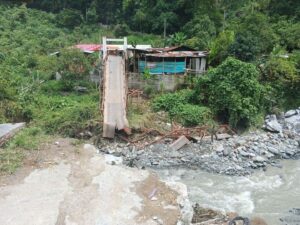 Buscarán rectificar el cauce del Rio Combeima por emergencia en la zona rural de Ibagué