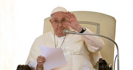 "La vida se debe proteger desde la concepción hasta la muerte natural": Papa Francisco.