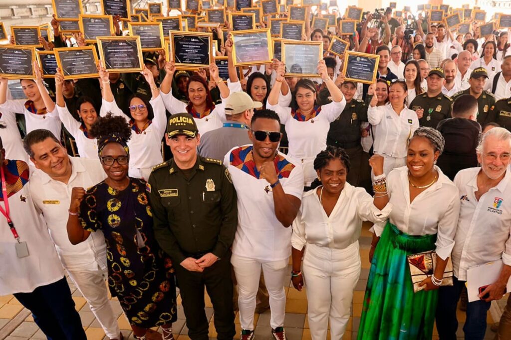 En Barranquilla se graduaron policías en Enfoque Étnico Diferencial