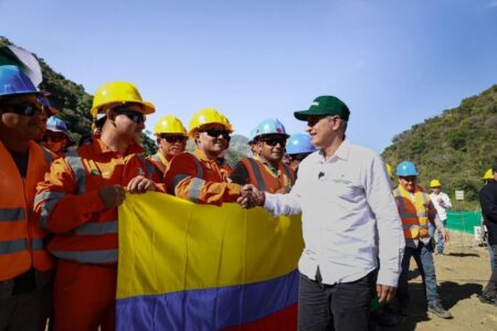 La Gobernación de Antioquia inició obras en la Vía al Mar, en sector cedido por el Gobierno nacional.