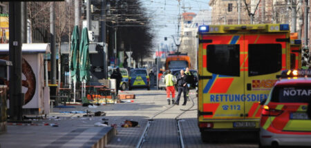 Atropellamiento masivo en el centro de Mannheim, Alemania deja un muerto