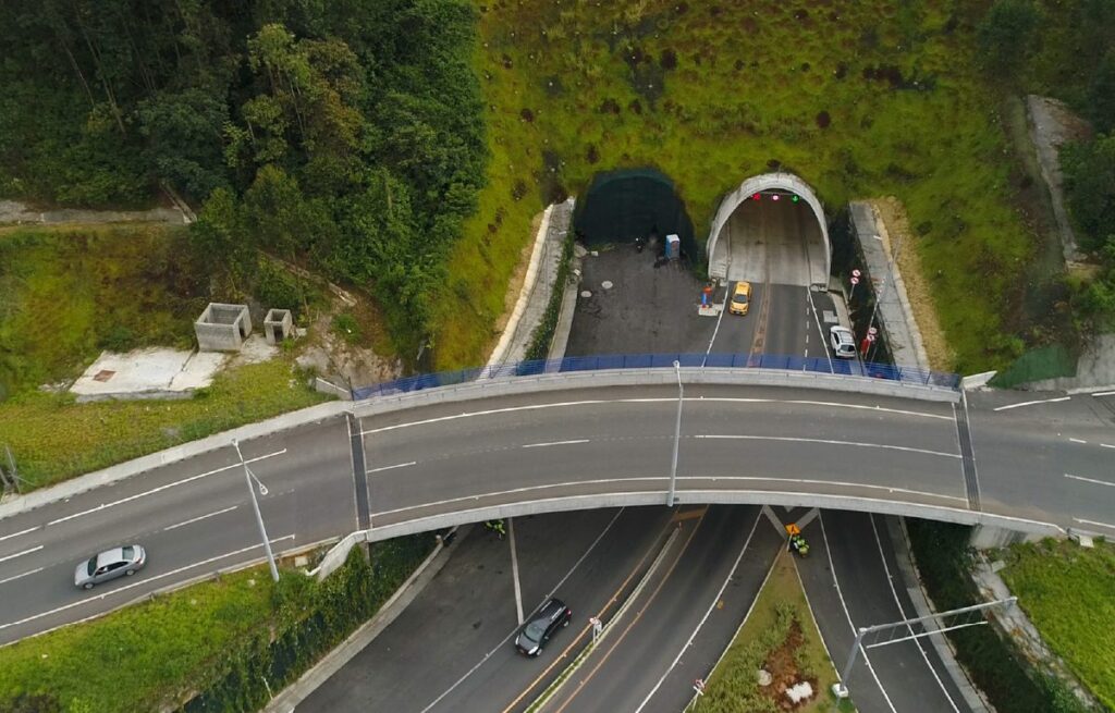 Antioquia construye el túnel más largo de América