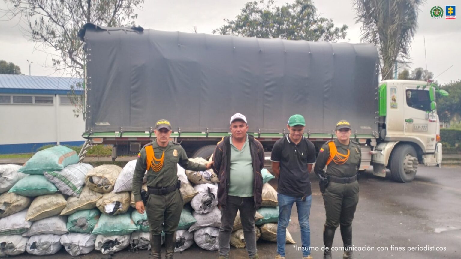 En Cundinamarca judicializados hombres que transportaban carbón vegetal