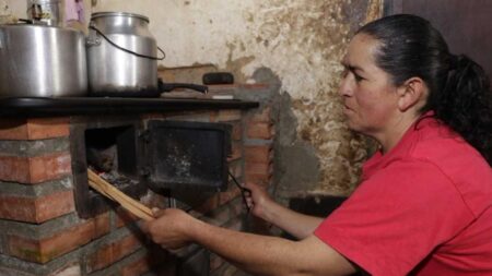 En La Guajira 11 mil personas dejarán de cocinar con leña