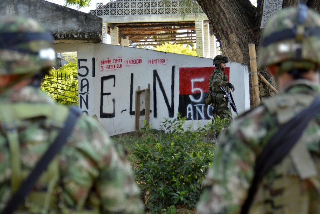 13 días habitantes de corregimientos y veredas de Santa Rosa del Sur, Bolívar viven en confinamiento por grupos ilegales.