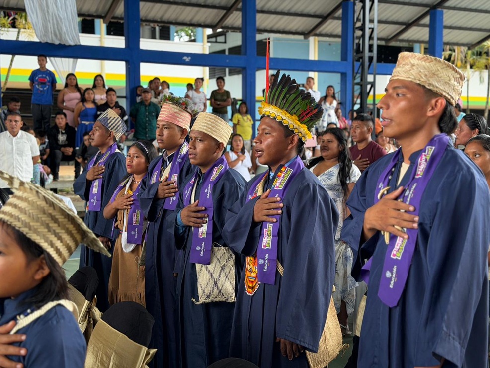 Después de 30 años, comunidad U’wa en Saravena, Arauca, tiene su primera promoción de jóvenes que se gradúan de grado 11