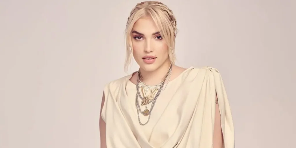 Elena Rose confirma concierto en Bogotá con “Alma Tour” Elena Rose confirma concierto en Bogotá con “Alma Tour”