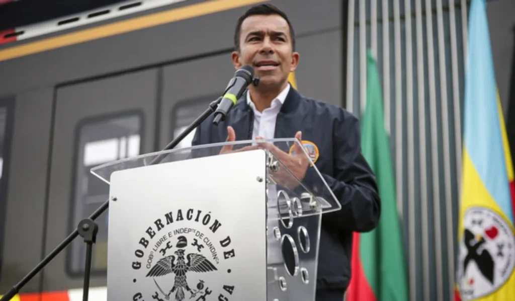 Gobernador de Cundinamarca admite crisis de extorsión en Soacha y anuncia ofensiva contra “Los Satanás” Gobernador de Cundinamarca admite crisis de extorsión en Soacha y anuncia ofensiva contra “Los Satanás"